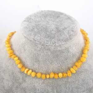 Bebek Kehribar Kolye