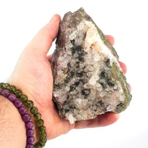 Epidotlu Kristal Kuvars Ham Taş