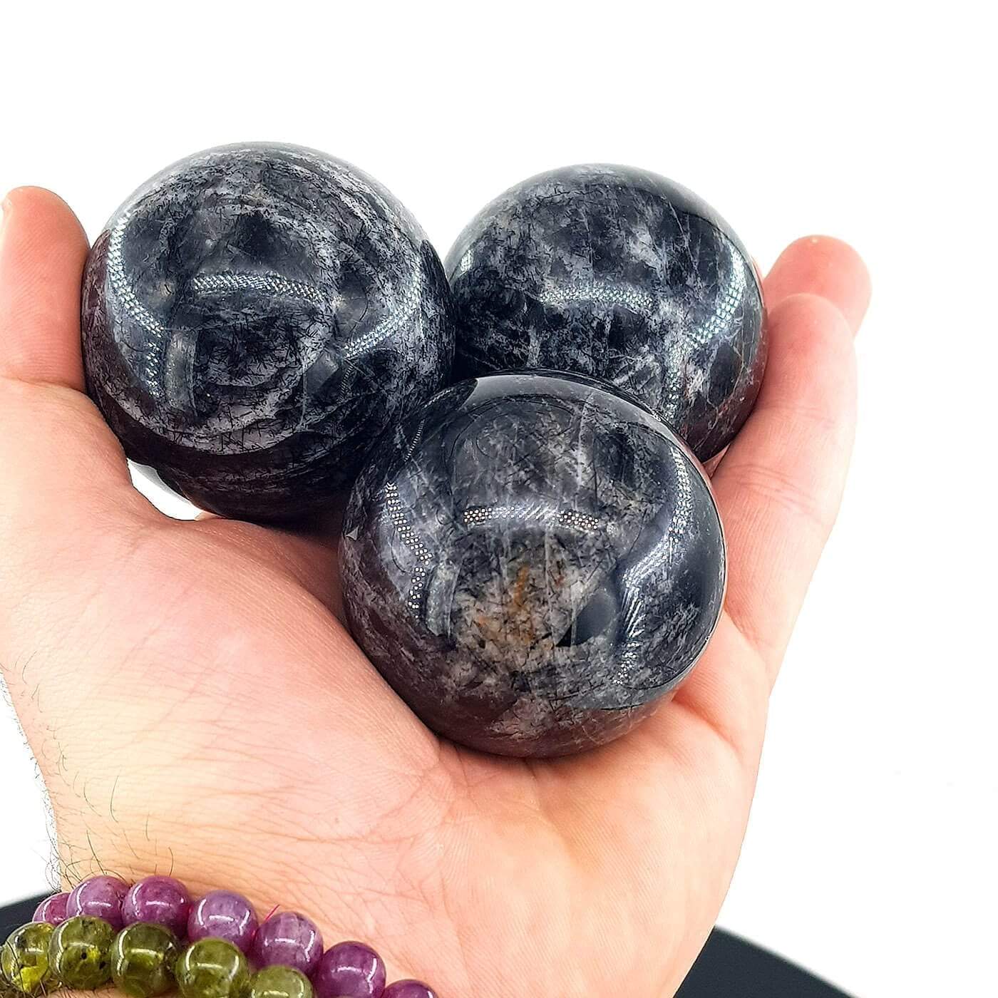 Turmalinli Kuvars Küre