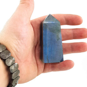 Alternative view of Labradorit Obelisk M Boy