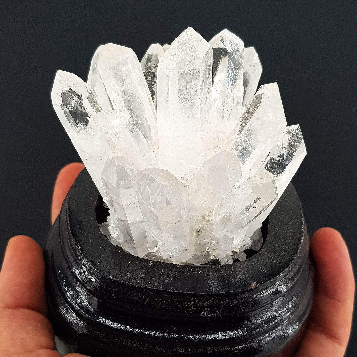 Kristal Kuvars Demeti