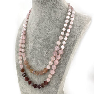 Alternative view of Pembe Kuvars / Çilek Kuvars Kolye