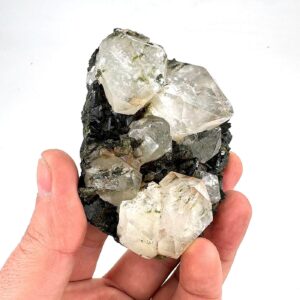 Epidotlu Kristal Kuvars Ham Taş