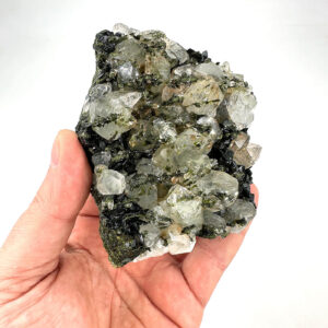 Epidotlu Kristal Kuvars Ham Taş