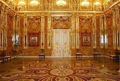 kehribar oda5 Sarkaç Adam