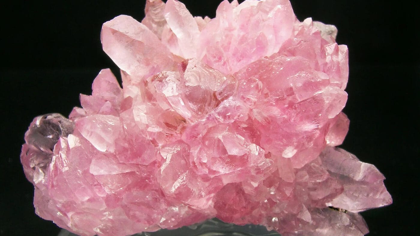 pembe kuvars edited Sarkaç Adam