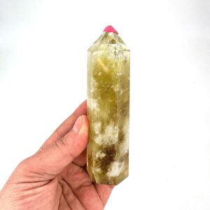 Limon Kuvars Obelisk