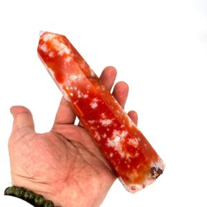 Karnelyan Akik Obelisk