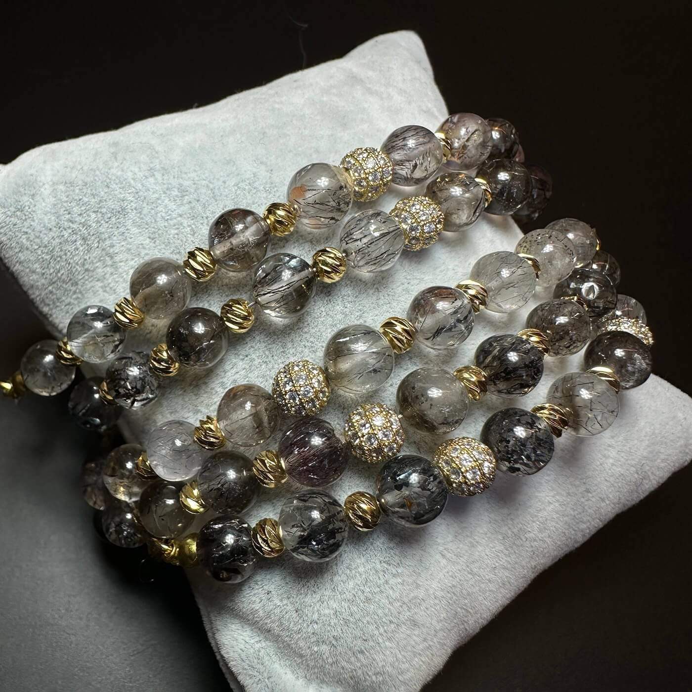 super seven bileklik hamtas kolye2 Sarkaç Adam