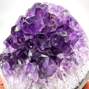 Alternative view of Ametist Ham Taş