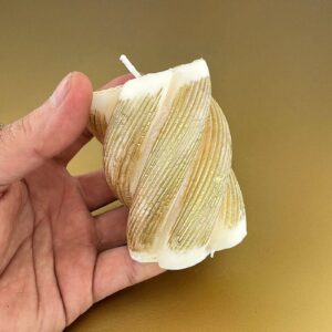 Alternative view of Premium Esanslı Spiral Enerji Mum Yaldızlı