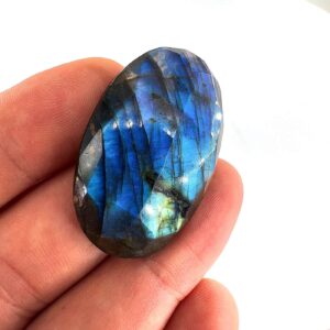 Labradorit Kabaşon 6A+ K004