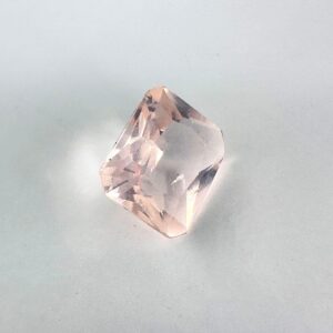 Morganit Kabaşon 6A+ K055