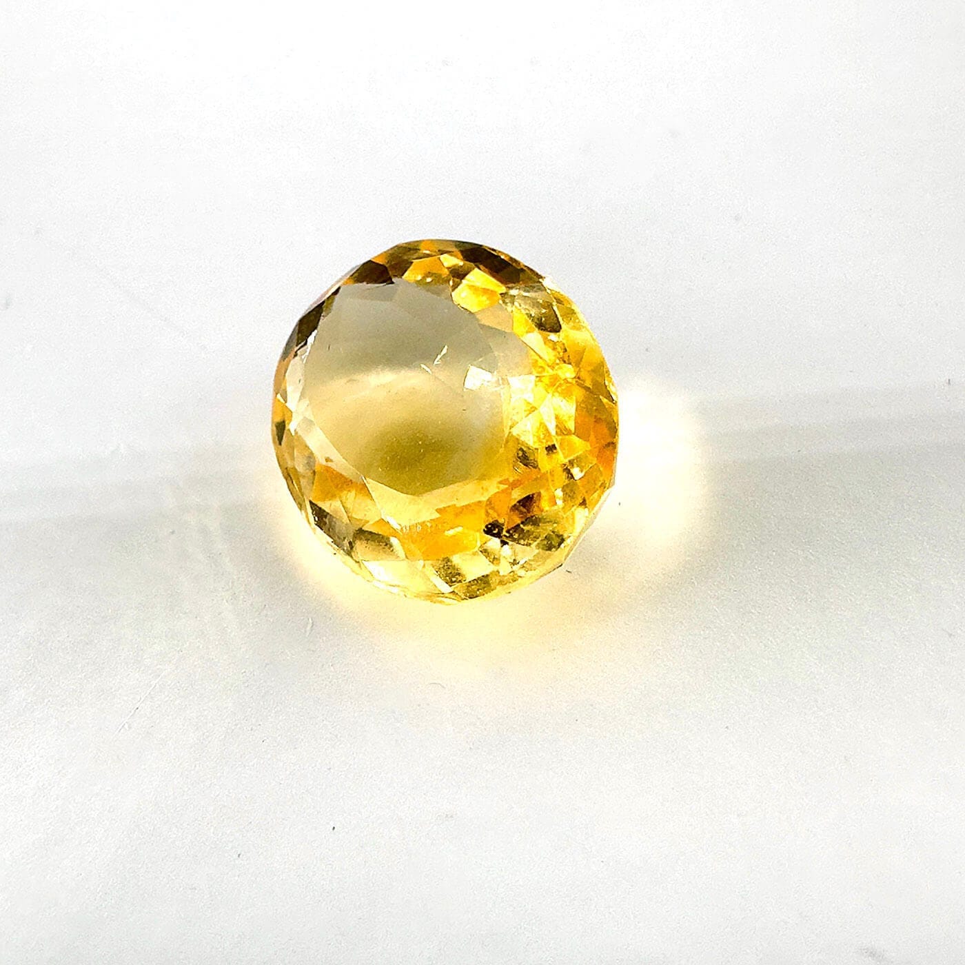 Sitrin Kabaşon 6A+ K030