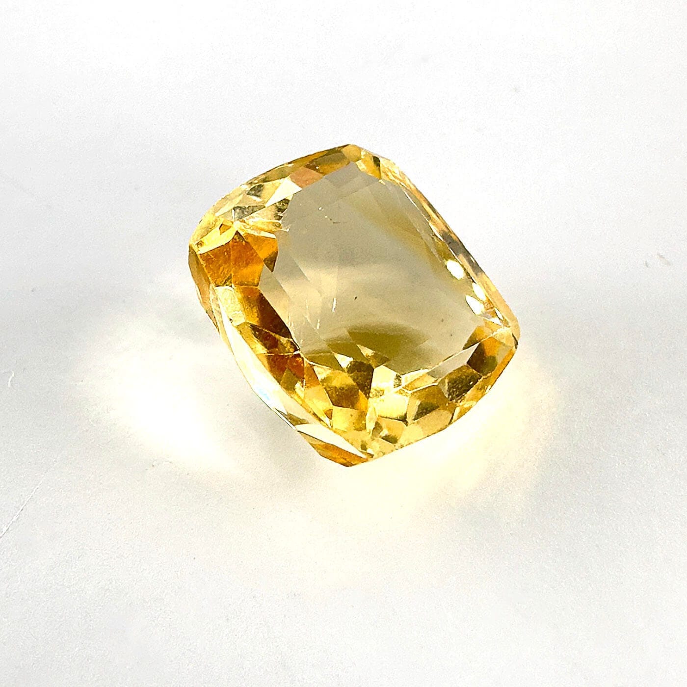 Sitrin Kabaşon 6A+ K031