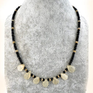 Aytaşı / Spinel Kolye 6A+