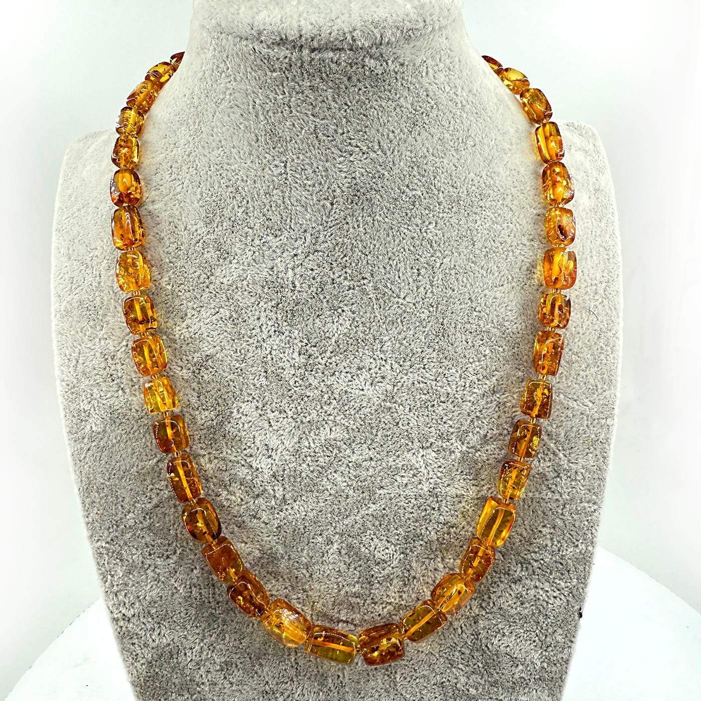 Kehribar Bayan Kolye