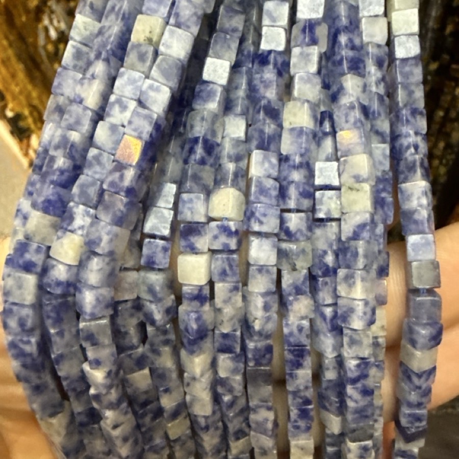 Sodalit Dizi 4×4 Küp