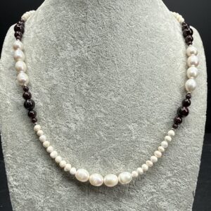 İnci / Garnet Kolye