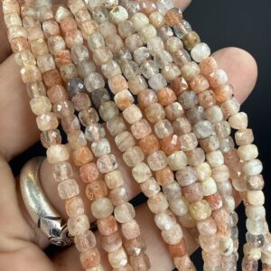 Güneş Taşı Dizi Küp 4 mm