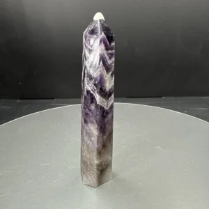 Ametist Obelisk
